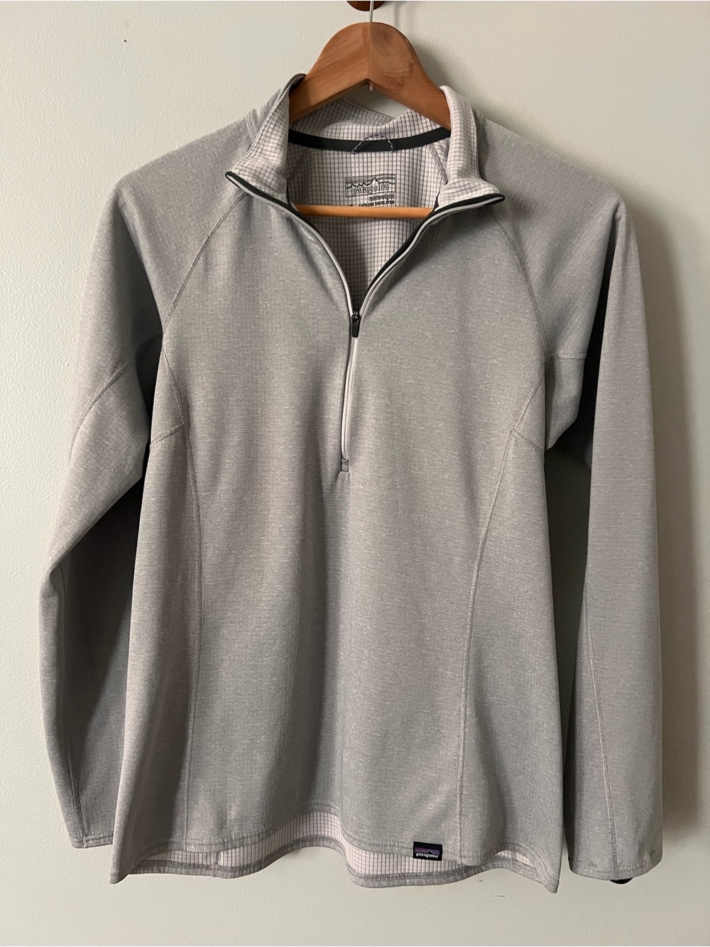 Patagonia Midweight Capilene Baselayer Gray Medium